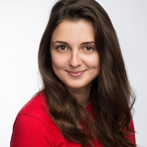 Елена Наумова