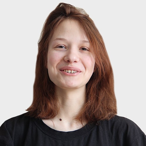 Ksenia T. - Leads the course Game creation with AI and more 9 courses рис.1
