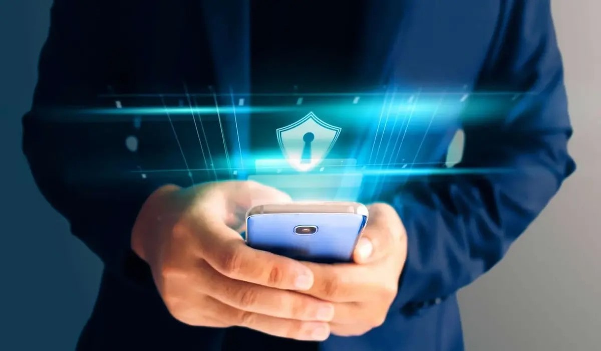 Secure Mobile Code Image Tips for creating a secure Android mobile applicationTips for building ...